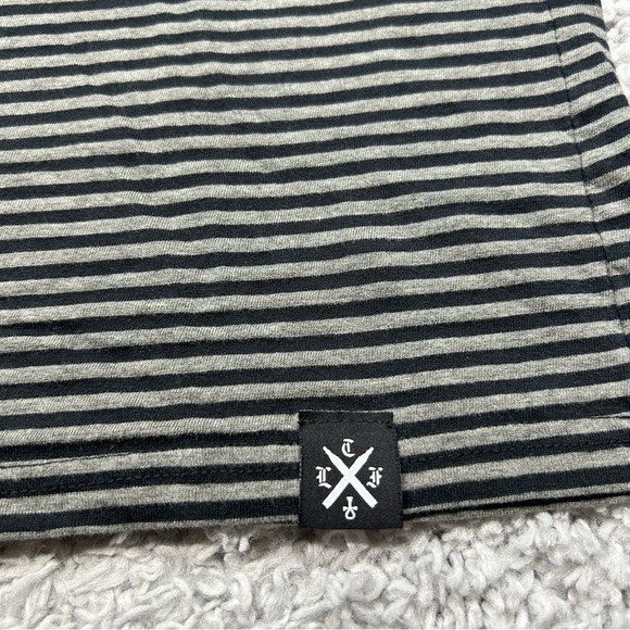 Learn to Forget Shirt Mens Large Striped Tee Basic Crewneck TShirt Grunge Skate - Picture 4 of 6